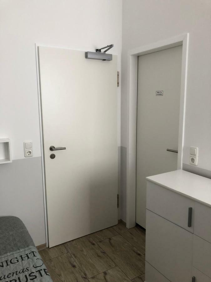 Fremdenzimmer Sas Hückelhoven Eksteriør bilde