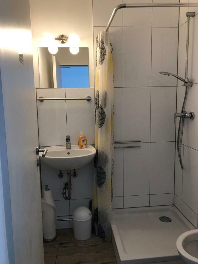 Fremdenzimmer Sas Hückelhoven Eksteriør bilde